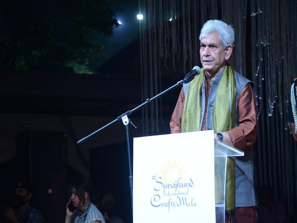 Jammu & Kashmir Lieutenant Governor Manoj Sinha at Surajkund International Crafts Mela.