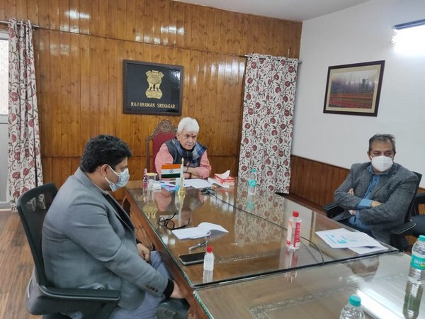 J-K Lieutenant Governor, Jitender Singh inaugurates Mansar Rejuvenation plan (Picture credits: Department of Information and Public Relations, Government of Jammu and Kashmir official Twitter)
