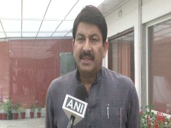 BJP Leader Manoj Tiwari speaking to ANI in Mumbai on Tuesday. (Photo/ANI)