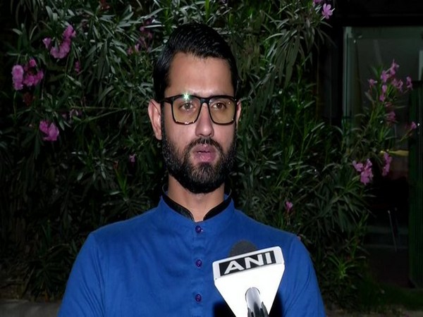 Tablighi Jamaat Markaz's chief Maulana Saad's lawyer Tauseef Khan speaking to ANI in New Delhi on Thursday. 