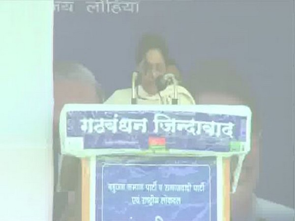 BSP chief Mayawati addressing a poll rally in Gorakhpur 