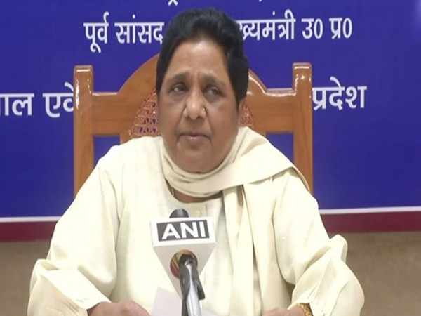 BSP chief Mayawati addressing a press conference in Lucknow, Uttar Pradesh on Thursday. (Photo/ANI)