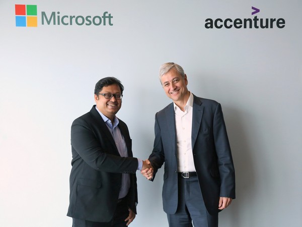 Sanjay Podder, Managing Director of Accenture Labs (left) with Jean Philippe Courtois, Executive Vice President and President of Microsoft Global Sales, Marketing and Operations