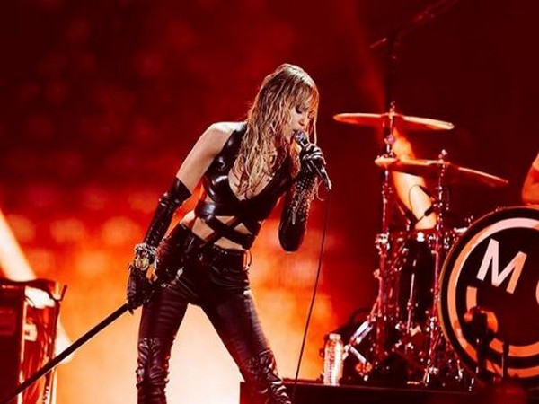 Miley Cyrus (Image courtesy: Instagram)