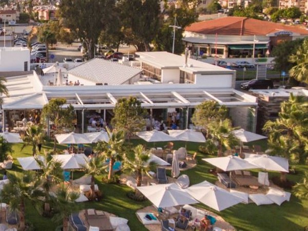 Many Indians are leveraging international real estate investments to hedge the risk in their portfolio