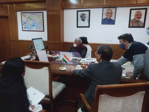 MoS Rattan Lal Kataria reviewed the progress of National Jal Jeevan Mission (Photo: PIB)