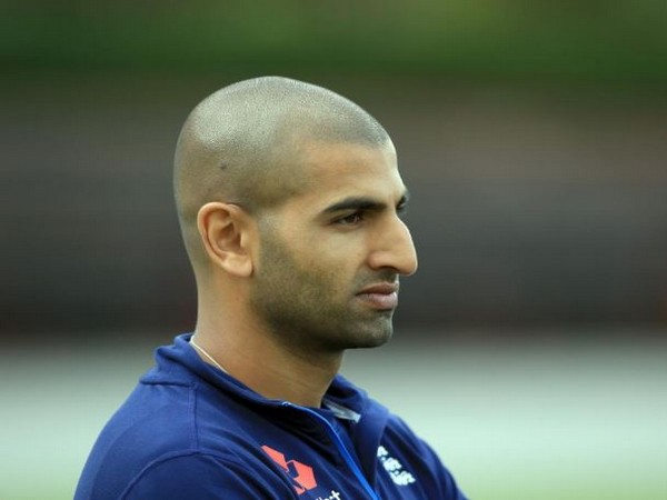 Mo Bobat (Photo/ England Cricket Twitter) 