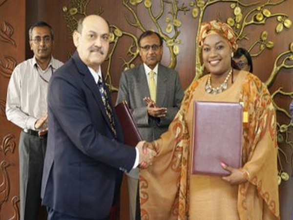 The MoU was signed by High Commissioner of the Gambia to India, Jainaba Jagne, and Director - Technical at the TCIL Kamendra Kumar in New Delhi 