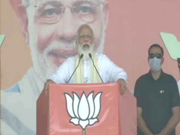 Prime Minister Narendra Modi speaks at the rally in Motihari on Sunday. (Photo/ANI)