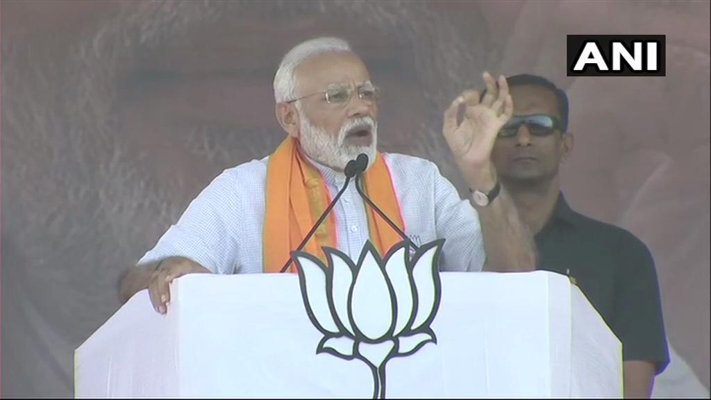 Prime Minister Narendra Modi addressing an election rally in Karnataka's Bagalkot on Thursday. Photo/ANI