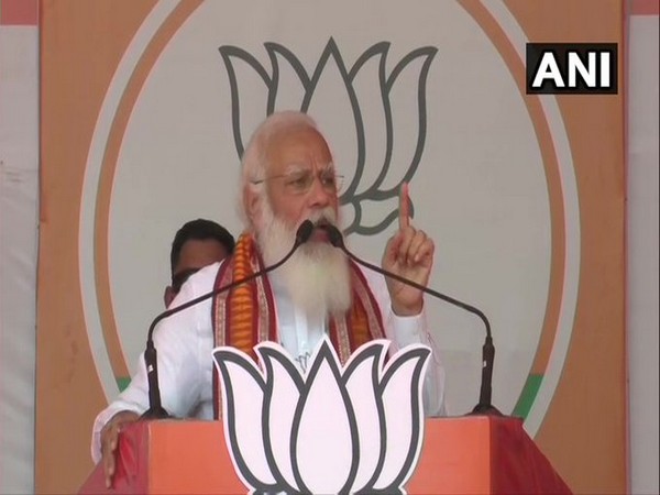 Prime Minister Narendra Modi addressing a public rally in Kharagpur on Saturday. [Photo/ANI]