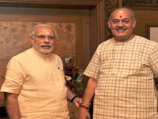 Prime Minister Narendra Modi shared a picture of himself with PR Krishna Kumar. (Photo: Twitter)