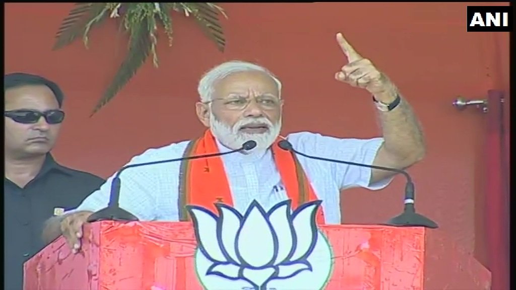 Prime Minister Narendra Modi addressing an election rally in Araria, Bihar, on Saturday.