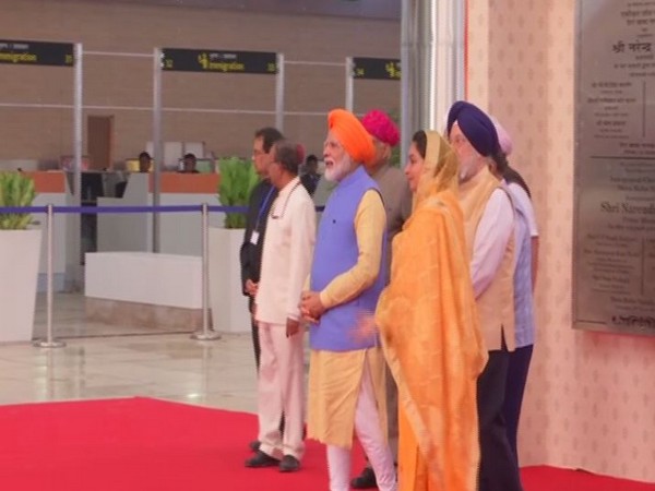 Prime Minister Narendra Modi at Integrated Check Post of Kartarpur Corridor in Dera Baba Nanak, Gurdaspur on Saturday.