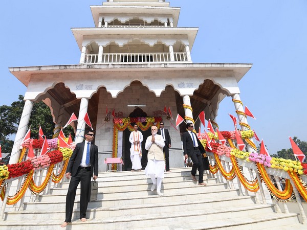 Prime Minister Narendra Modi at Orakandi Thakurbari in Bangladesh. (Twitter/PM Modi)