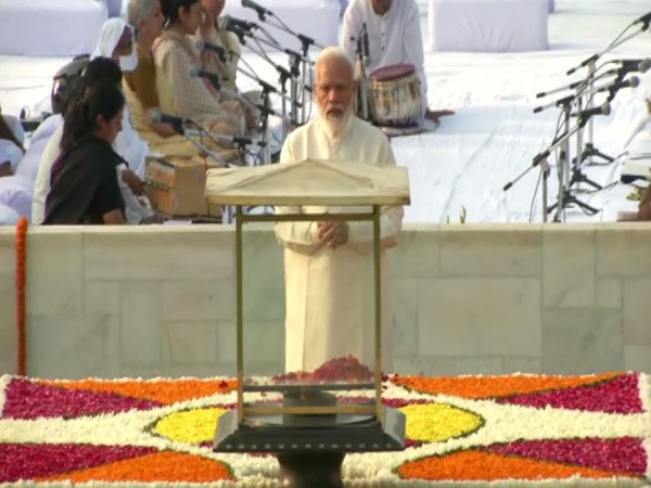 Prime Minister Narendra Modi at Raj Ghat on Wednesday