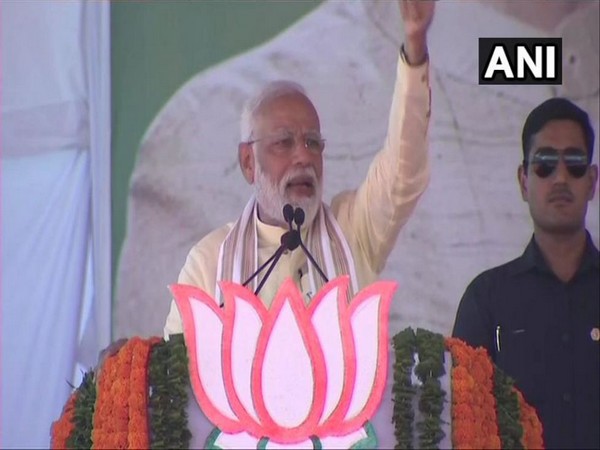 Prime Minister Narendra Modi speaking at a public rally in Dindori
