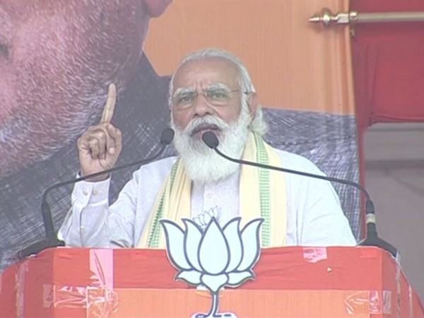 PM Narendra Modi speaking at the election rally. [Photo/ANI]