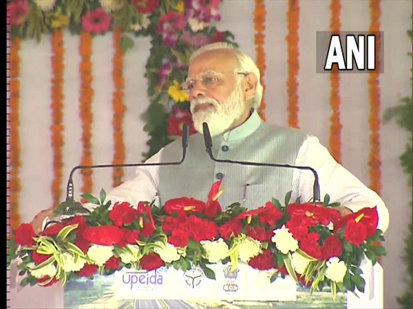 Prime Minister Narendra Modi while addressing a gathering in Sultanpur. (Photo/ ANI)