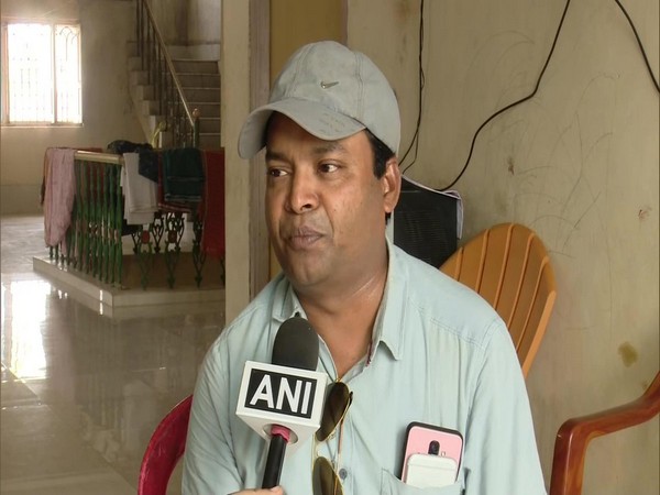 Satya Ketan Mohanty, a 40-year-old businessman, has collected over 8000 rare historical artefacts and wants to establish a museum