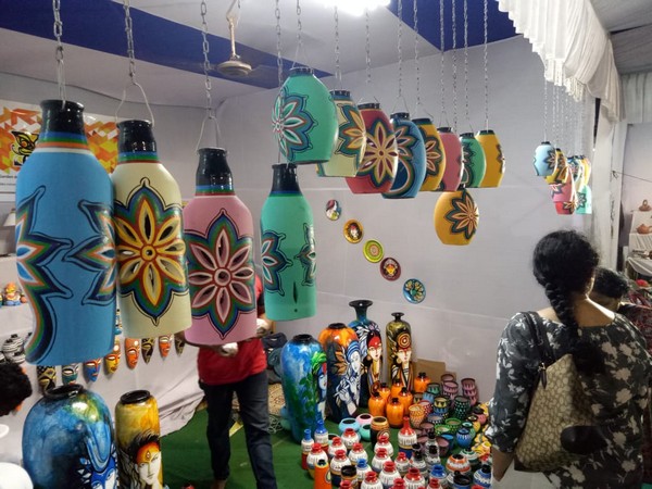 A stall at the terracotta exhibition Mruttika-2019 organised in Bhubaneswar. Photo/ANI