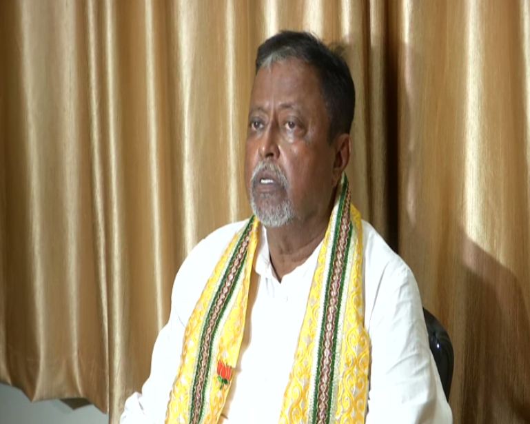 BJP leader Mukul Roy addressing a press conference in Kolkata, West Bengal on Wednesday.