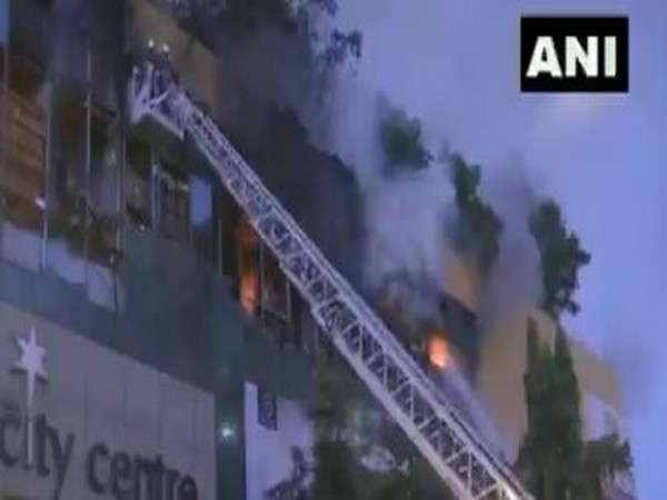 A fire broke out at City Centre Mall in Nagpada on Thursday night. [Photo/ANI]