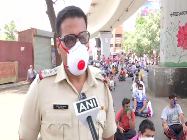 Shabbir Sayyed, police inspector (Crime) Swargate police station, speaking to ANI on Thursday. Photo/ANI
