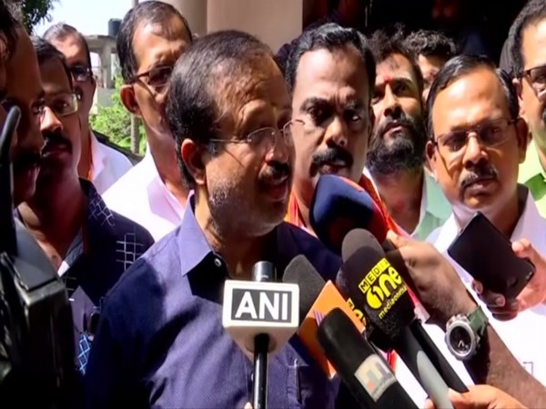 Union Minister of State for External Affairs V Muraleedharan talking to reporters in Thiruvananthapuram, Kerala on Sunday. Photo/ANI