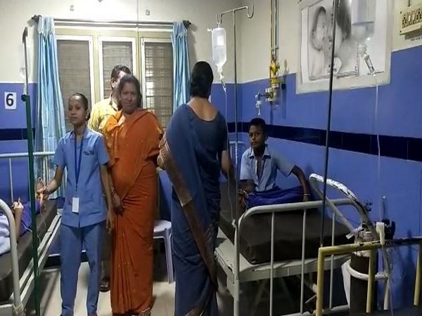 15 students admitted to hospital in Mysuru after eating chocolates