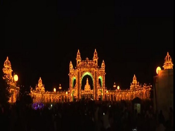 Mysore Palace decorated on final day of Dasara. Photo/ANI