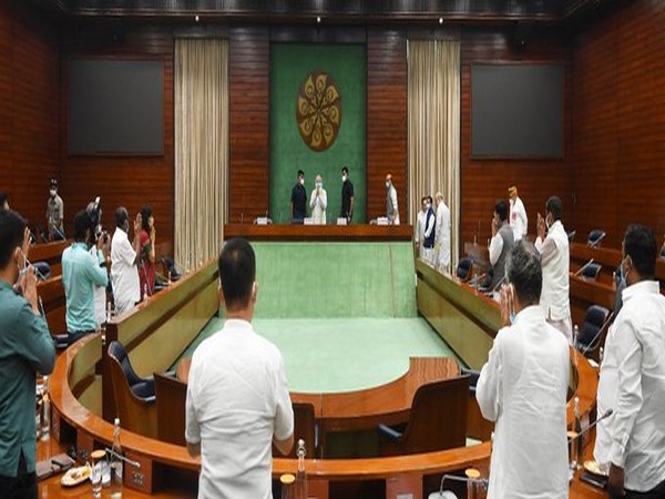 Visuals from NDA meeting. (Photo/Twitter PM Narendra Modi)