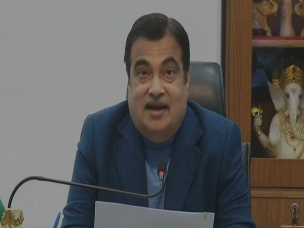   Union Minister for MSME Nitin Gadkari speaking during Confederation of Indian Industry Global MSME Business Summit.