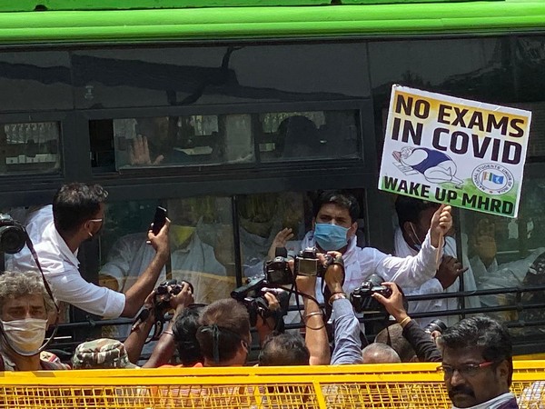 NSUI stages protest against UGC guidelines to conduct exams in September on Tuesday. Photo/ANI