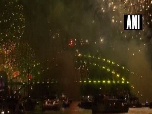 Fireworks at the Sydney Harbour Bridge on New Year's Eve 2018 (Photo/ANI)