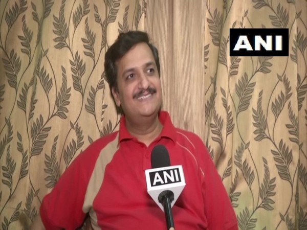 Rajendra Jodhpurkar, the first COVID-19 patient from Nagpur after being cured and discharged from the hospital (Photo/ANI)