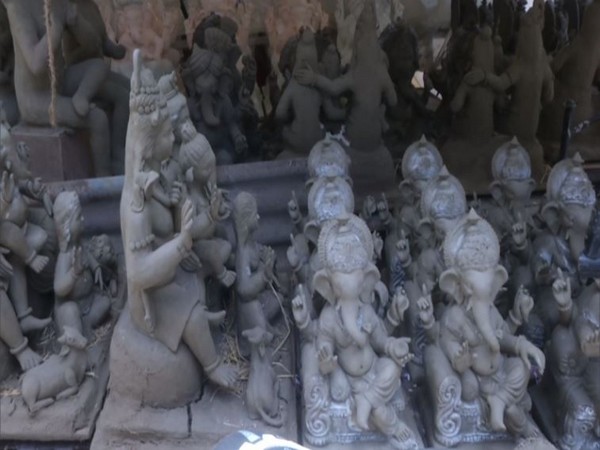 Unfinished Ganesh idols in Nagpur