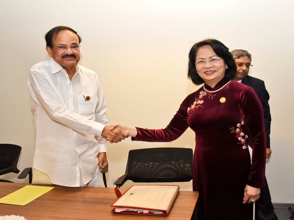 Vice President M Venkaiah Naidu with his Vietnamese counterpart Dang Thi Ngoc Thinh in Baku, Azerbaijan on Friday. (Photo Credits: Vice President of India Twitter)