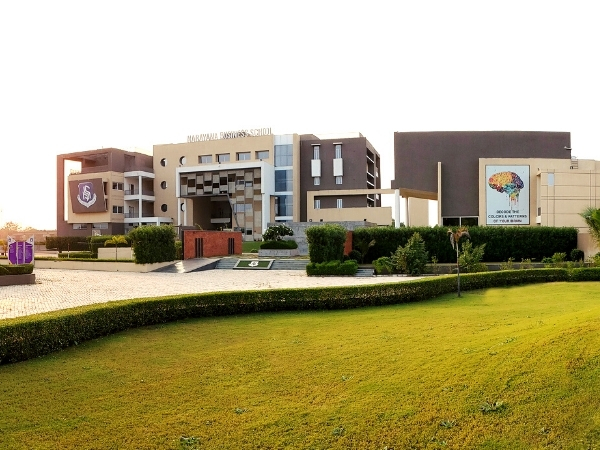 Narayana Business School