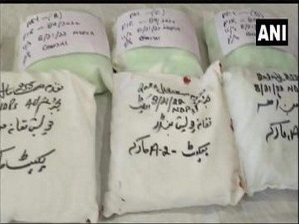 4 kg narcotics seized from J-K's Poonch (Photo/ANI)