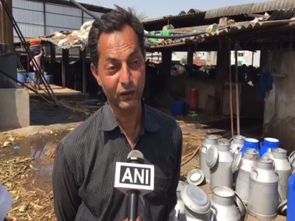 A diary farmer speaking to ANI in Nashik, Maharashtra on Sunday. Photo/ANI