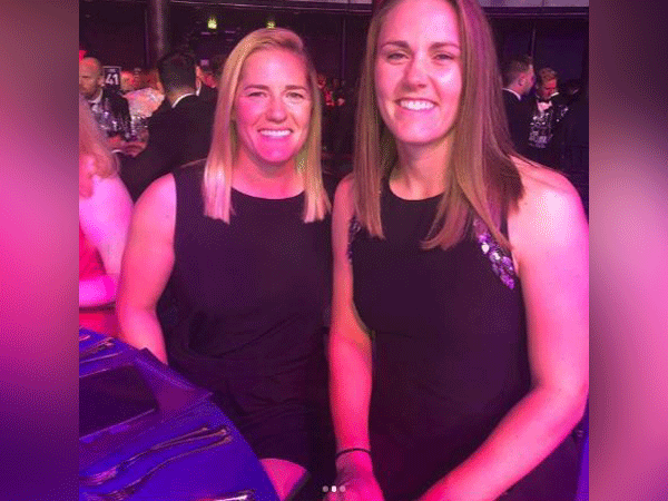 England player Katherine Brunt (left) and Natalie Sciver (right) (Photo/ Natalie Sciver Instagram)