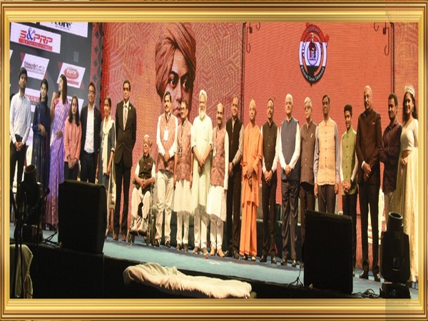 12 Indian icons awarded at National Youth Day