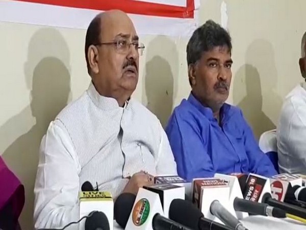 Former Bihar minister Narendra Singh addressing a press conference on Tuesday in Patna. Photo/ANI