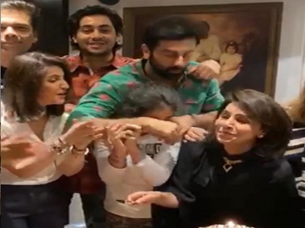 Neetu Kapoor celebrating her birthday with her family and friends (Image Source: Instagram)