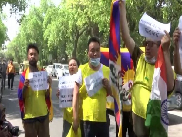 Tibetans Youth Congress protest against Wang Yi in New Delhi