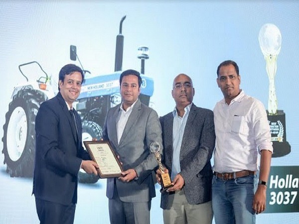 Award for the best tractor in 31-40 HP- New Holland 3037Tx