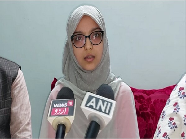 Second-year Medical student Neyam Rashid