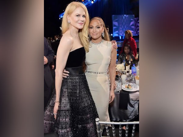  Jennifer Lopez and Nicole Kidman wearing Harry Winston jewellery set in Platinum to 25th Annual Critics' Choice Awards in Los Angeles on January 12th.