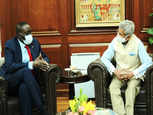 External Affairs Minister S Jaishankar receives Nigerian National Security Adviser Babagana Monguno (Twitter)